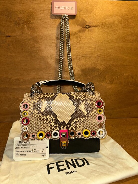 Fendi Handbags - Authentic Fendi Kan Chain Shoulder Bag in Black Calfskin and Scalloped Snakeskin